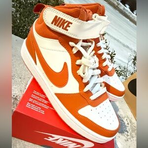 New Nike Court Borough Mid 2 High Top Sneaker Kid Size 6Y